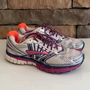 Brooks Women’s Shoes Size 10